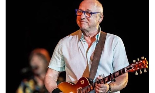 MARK KNOPFLER DIRE STRAITS'İN HATALARLA DOLU ŞARKISINI ANLATTI
